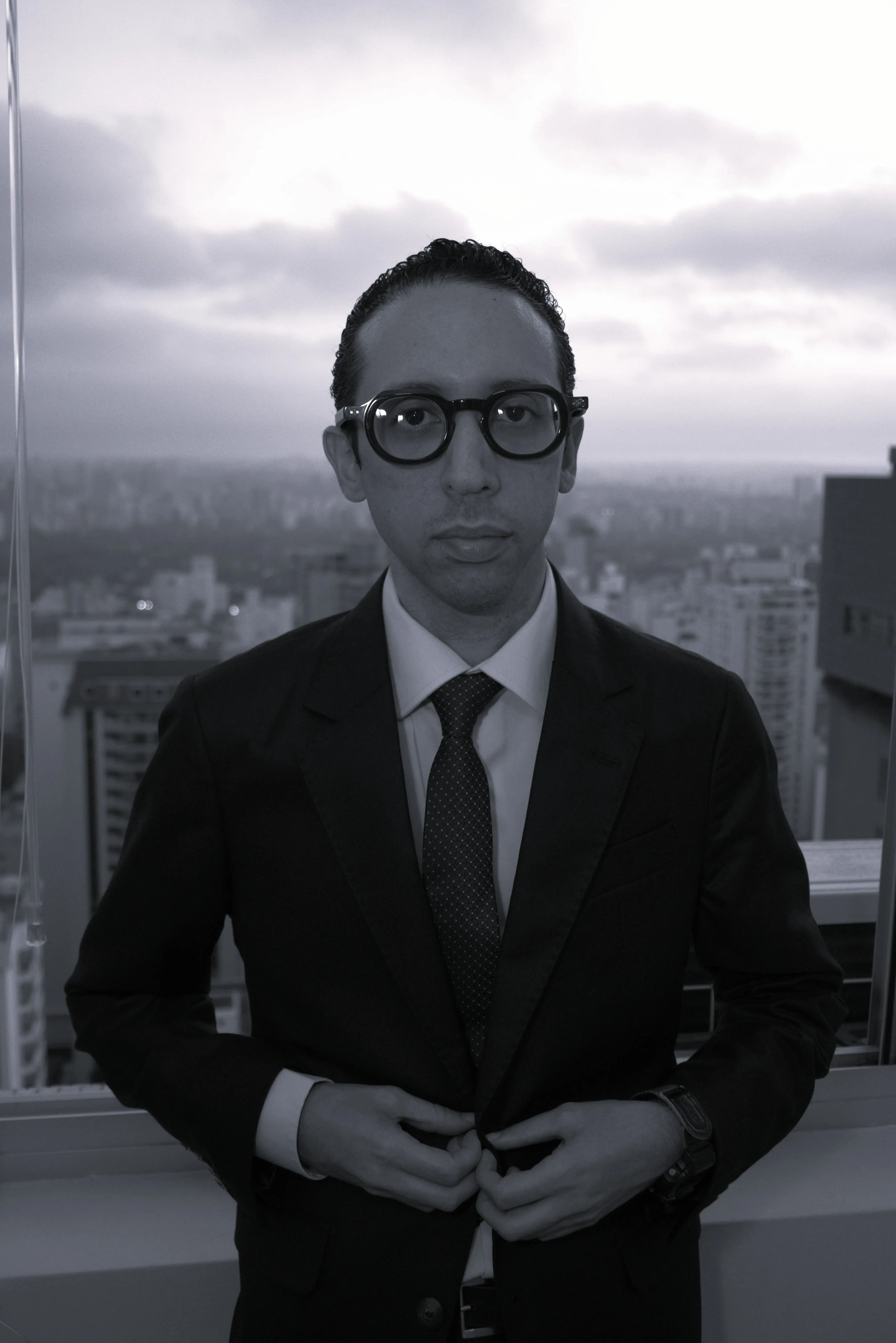 Dr. Eli Hazan - Sócio Fundador